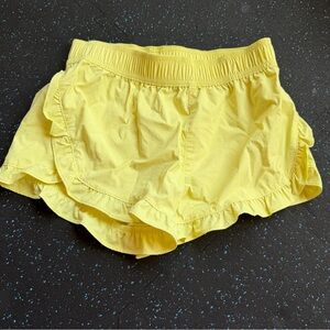 Crewcuts Girl’s Ruffle Active Chino Shorts Size 14 Yellow